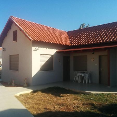 נוריות בגלבוע 1 Villa Nurit Kültér fotó